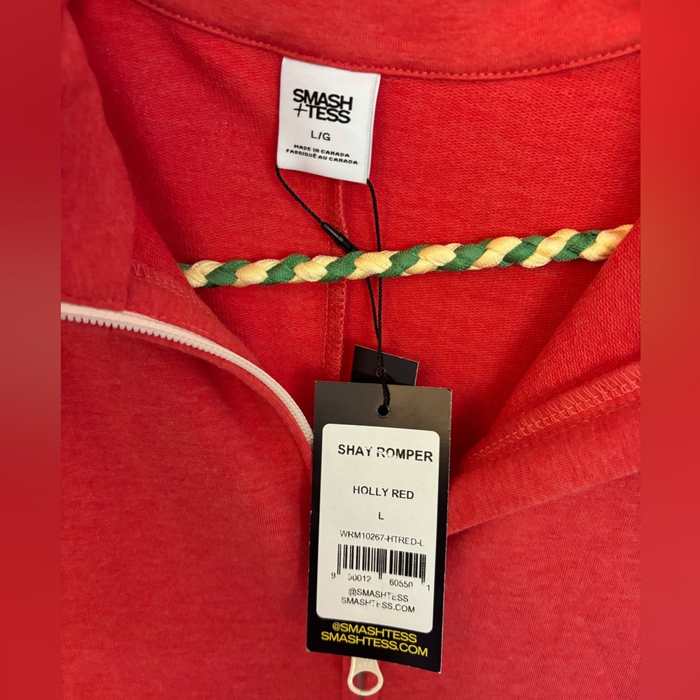 BNWT Smash + Tess Shay Romper in Holly Red - Picture 2 of 2